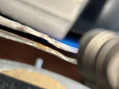 ロウ付け直後の金属表面