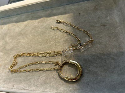 ティファニーペンダントネックレス全体と長さ調整前の状態