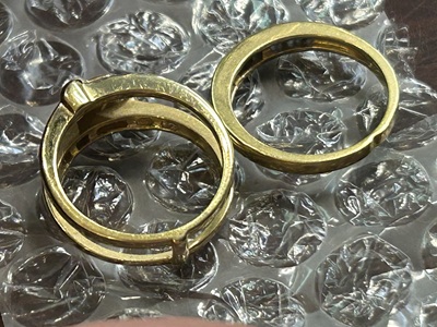 リングの裏側(手のひら側)の状態