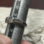 11号から17号へのサイズ直しと磨き・石留チェックが完了したプラチナダイヤモンドリング